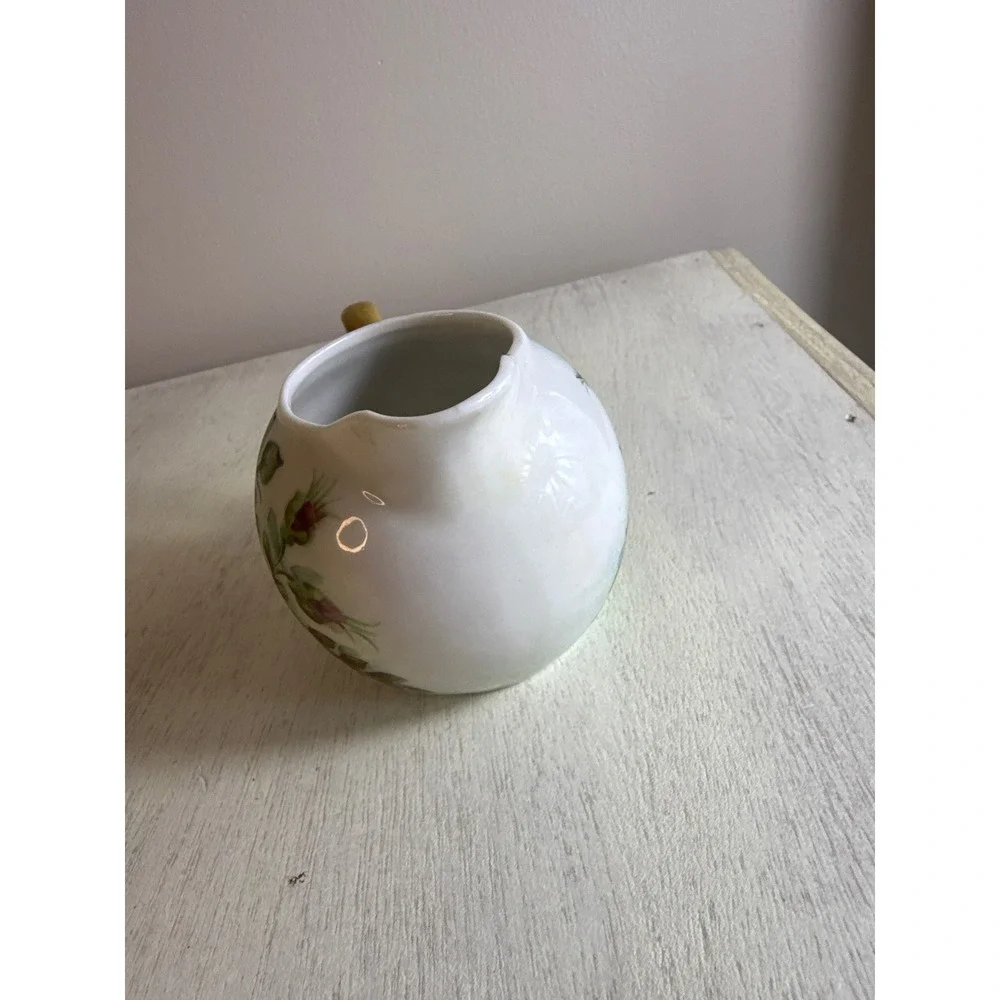 Vintage‎ Hand Painted Floral Porcelain Creamer Pink Roses Gold Handle Dainty